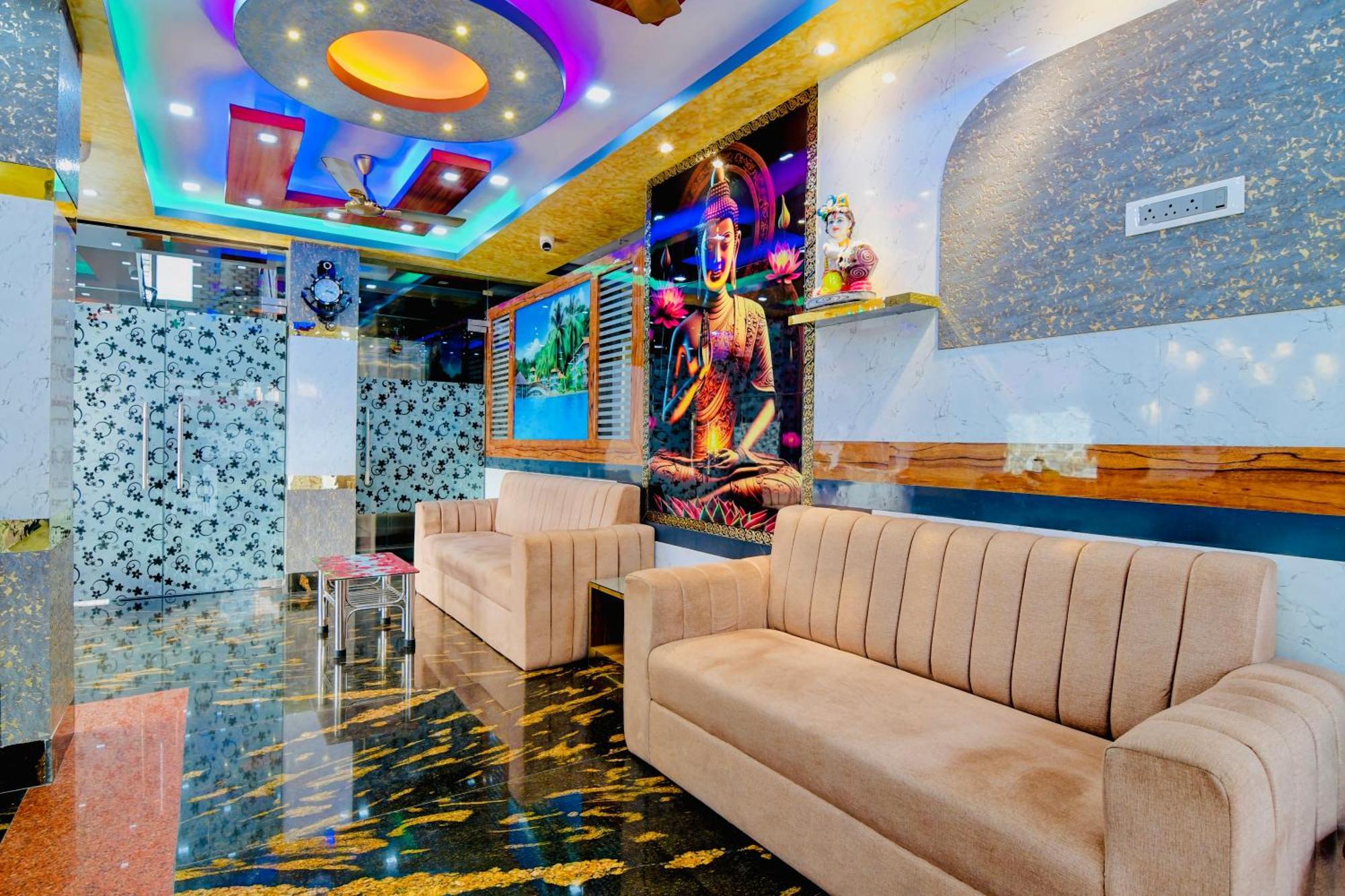 Hotel Kanan Inn Калькутта Экстерьер фото
