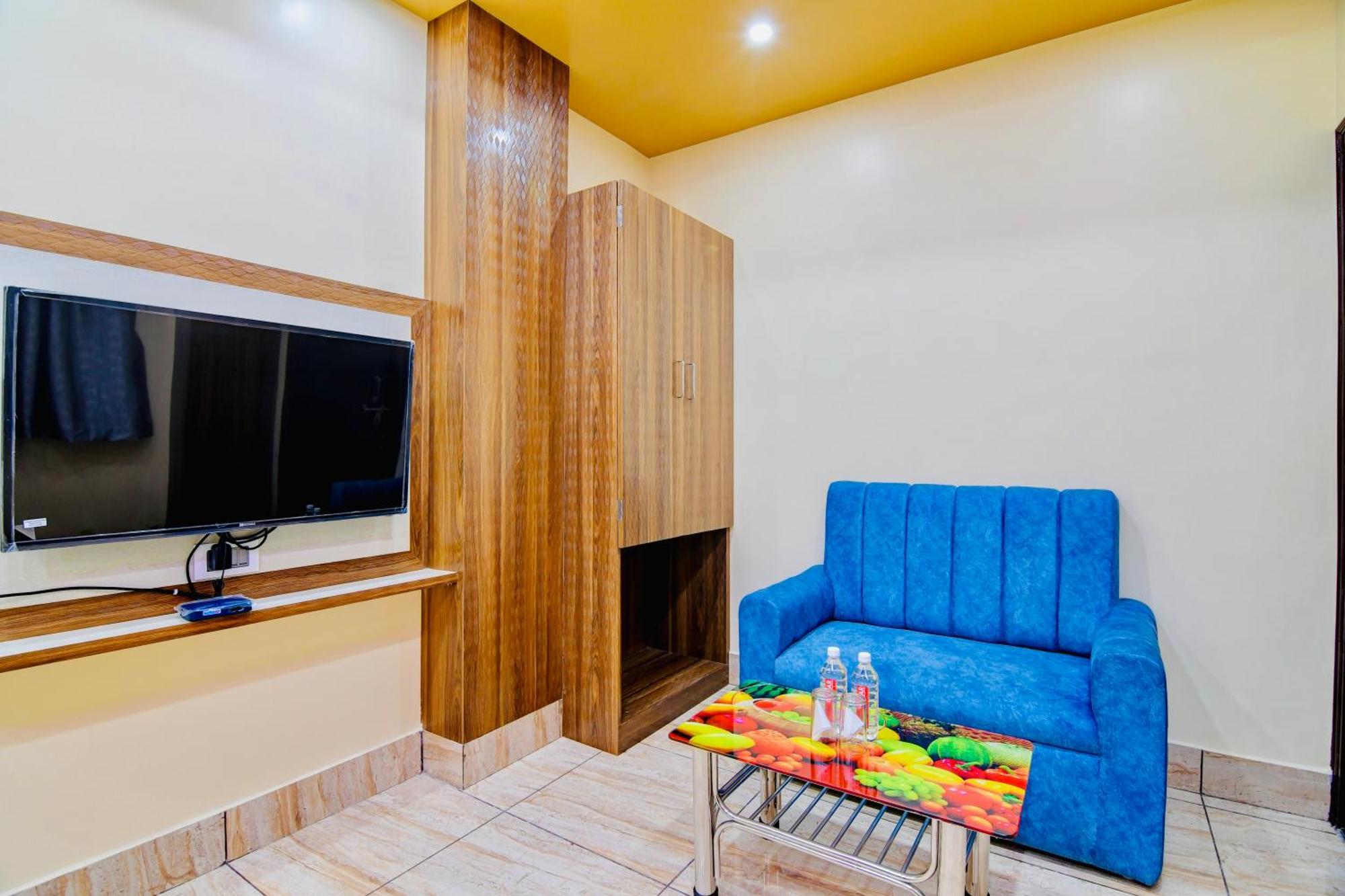 Hotel Kanan Inn Калькутта Экстерьер фото