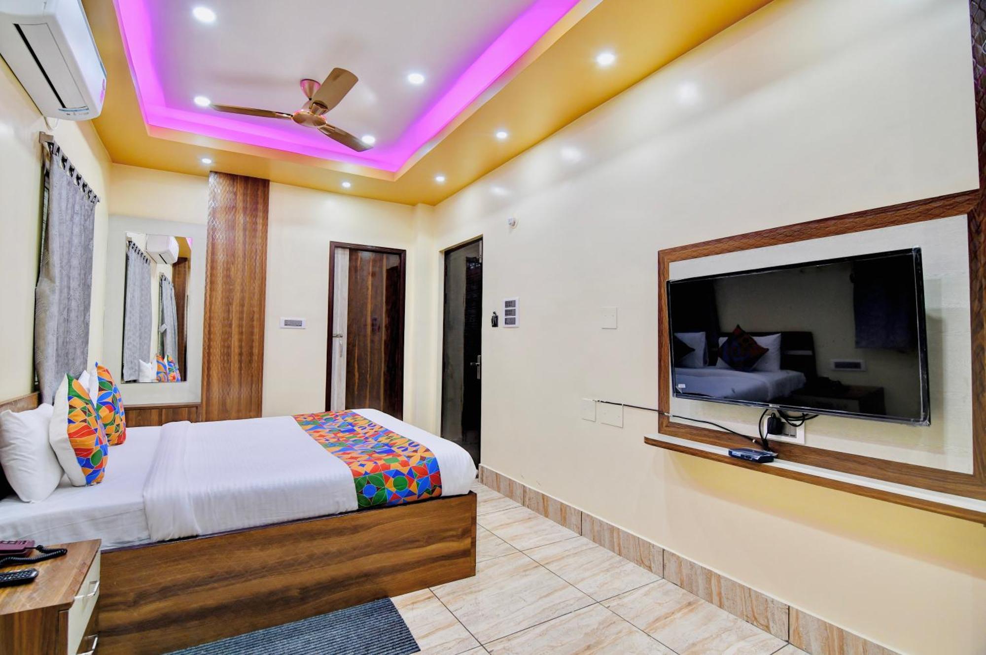 Hotel Kanan Inn Калькутта Экстерьер фото