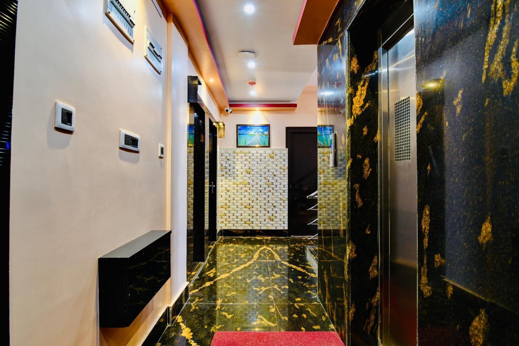 Hotel Kanan Inn Калькутта Экстерьер фото