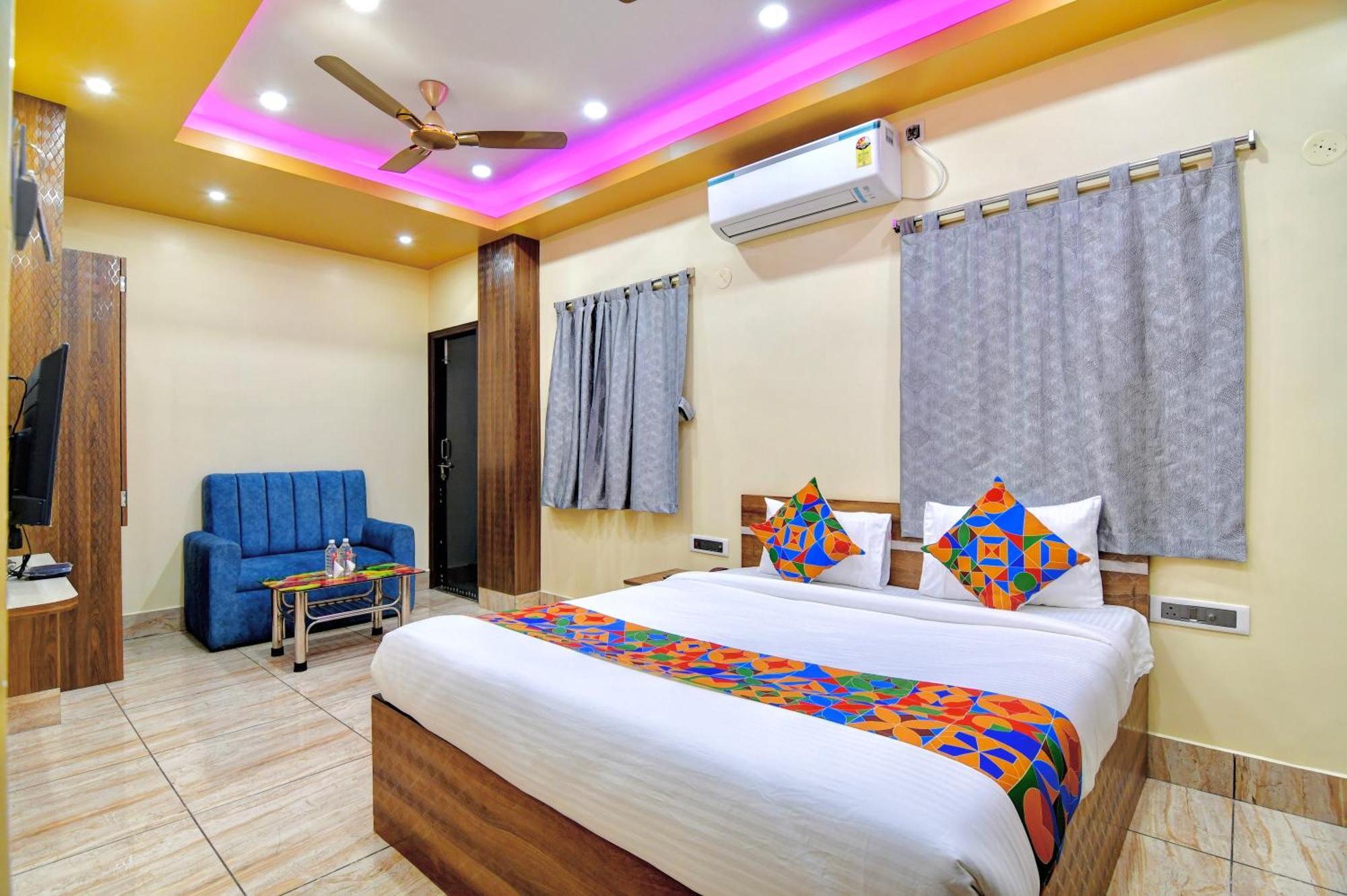 Hotel Kanan Inn Калькутта Экстерьер фото