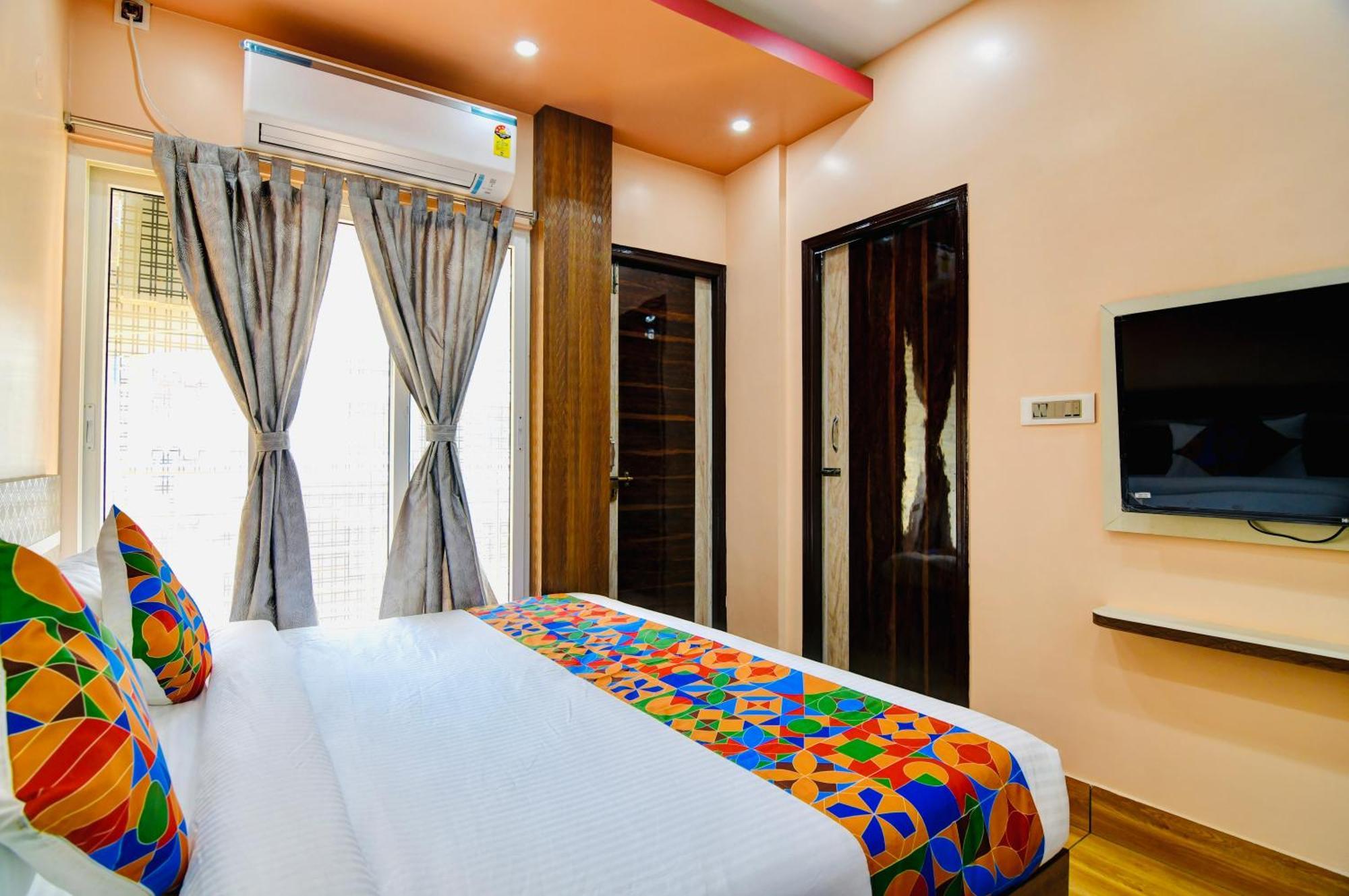 Hotel Kanan Inn Калькутта Экстерьер фото